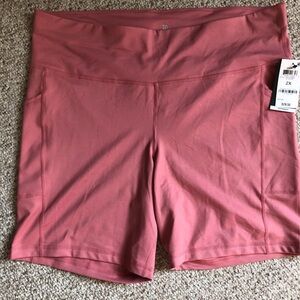 Women’s Ideology Performance Shorts.  Size 2X.